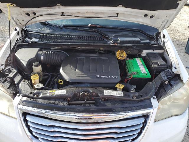 Photo 11 VIN: 2C4RC1BG7ER157732 - CHRYSLER TOWN & COU 