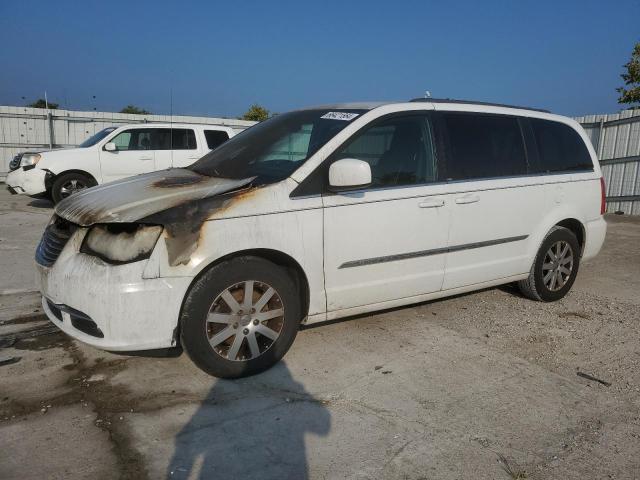 Photo 0 VIN: 2C4RC1BG7ER217217 - CHRYSLER TOWN & COU 