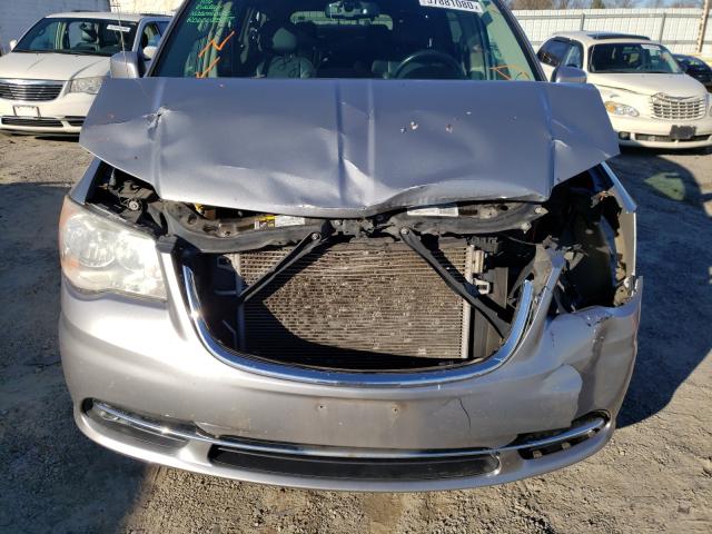 Photo 8 VIN: 2C4RC1BG7ER256244 - CHRYSLER TOWN & COU 