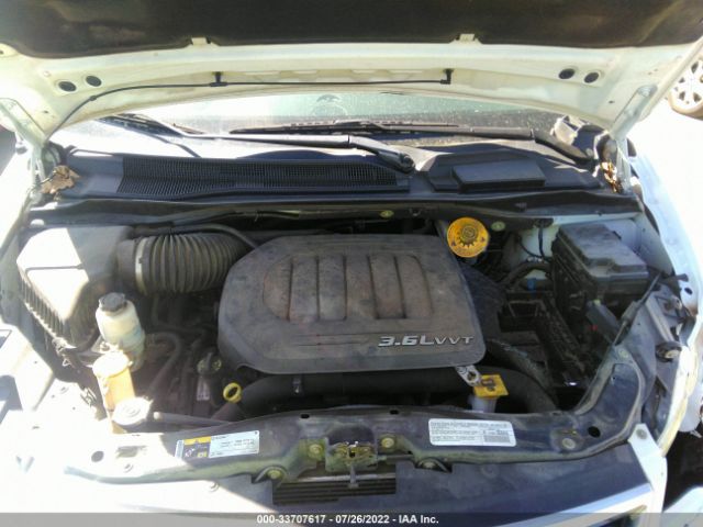 Photo 9 VIN: 2C4RC1BG7ER271326 - CHRYSLER TOWN & COUNTRY 