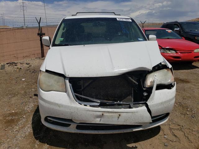 Photo 4 VIN: 2C4RC1BG7ER295965 - CHRYSLER TOWN & COU 