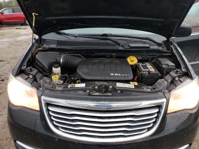 Photo 6 VIN: 2C4RC1BG7ER314417 - CHRYSLER TOWN &AMP COU 