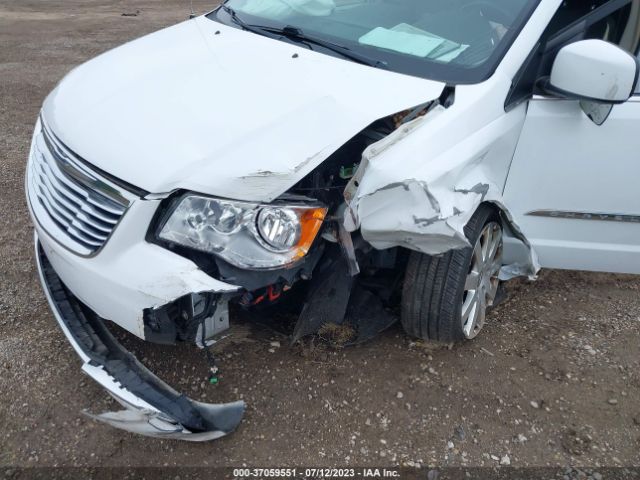 Photo 5 VIN: 2C4RC1BG7ER368462 - CHRYSLER TOWN & COUNTRY 