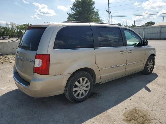 Photo 2 VIN: 2C4RC1BG7ER469386 - CHRYSLER TOWN & COU 