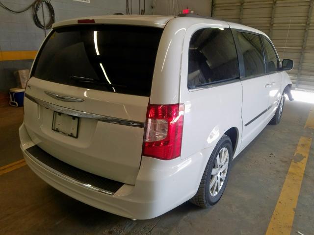 Photo 3 VIN: 2C4RC1BG7FR521682 - CHRYSLER TOWN & COU 