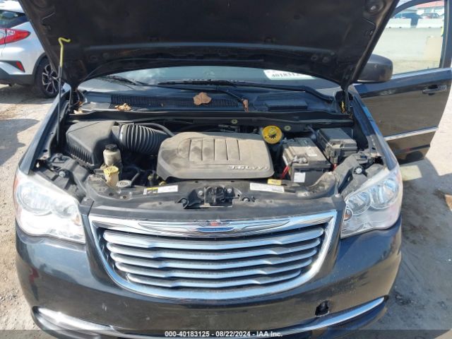 Photo 9 VIN: 2C4RC1BG7FR570963 - CHRYSLER TOWN AND COUNTRY 