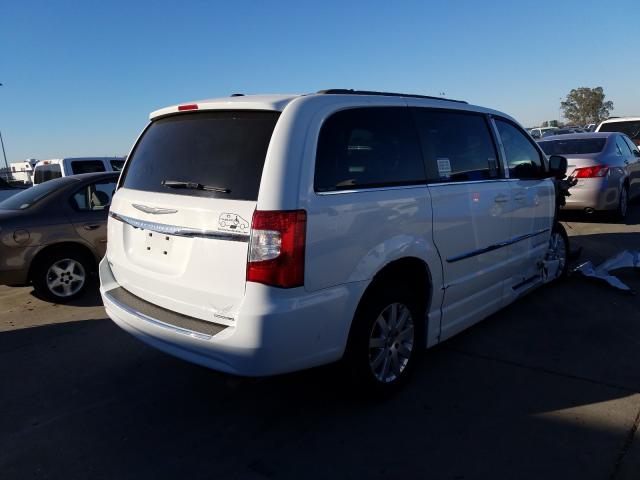 Photo 3 VIN: 2C4RC1BG7FR571045 - CHRYSLER TOWN & COU 