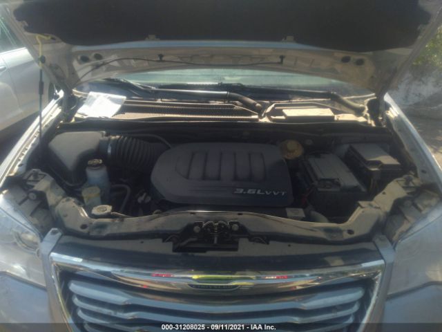 Photo 9 VIN: 2C4RC1BG7FR645693 - CHRYSLER TOWN & COUNTRY 