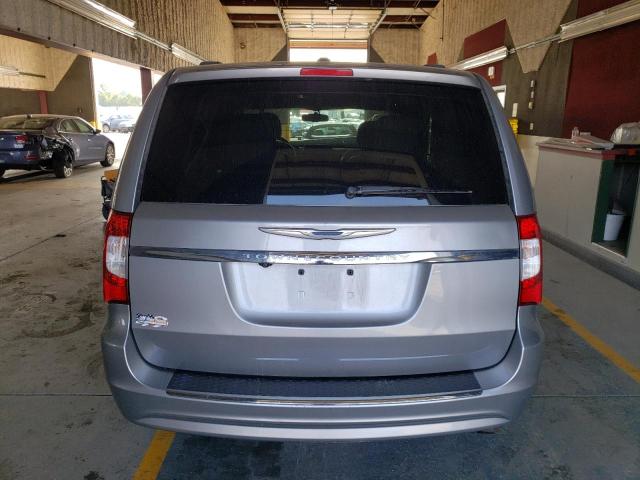 Photo 5 VIN: 2C4RC1BG7FR662803 - CHRYSLER TOWN & COU 