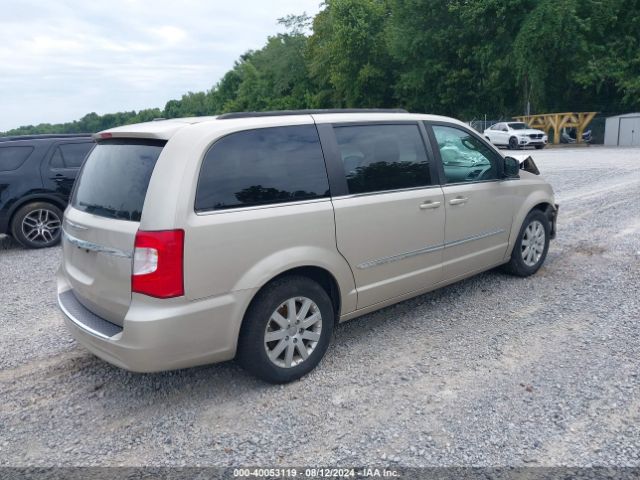 Photo 3 VIN: 2C4RC1BG7FR672781 - CHRYSLER TOWN AND COUNTRY 