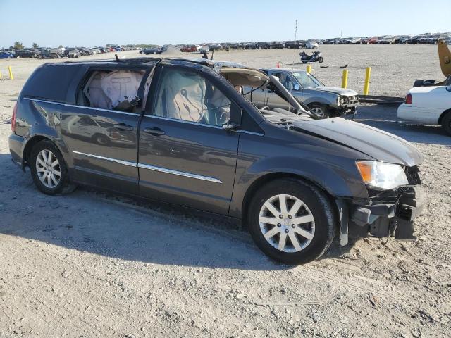 Photo 3 VIN: 2C4RC1BG7FR673266 - CHRYSLER TOWN & COU 