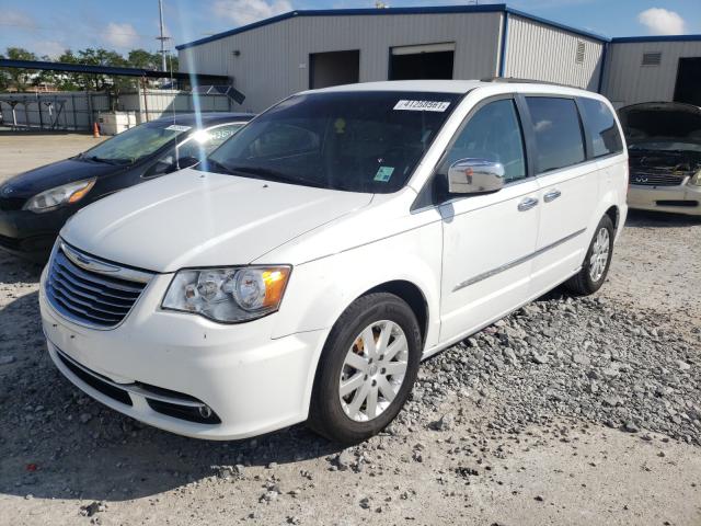 Photo 1 VIN: 2C4RC1BG7FR695204 - CHRYSLER TOWN &AMP COU 