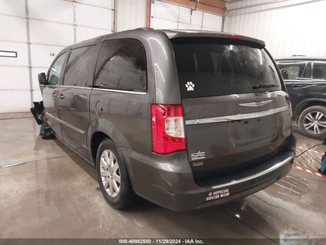 Photo 2 VIN: 2C4RC1BG7GR103995 - CHRYSLER TOWN AND COUNTRY 