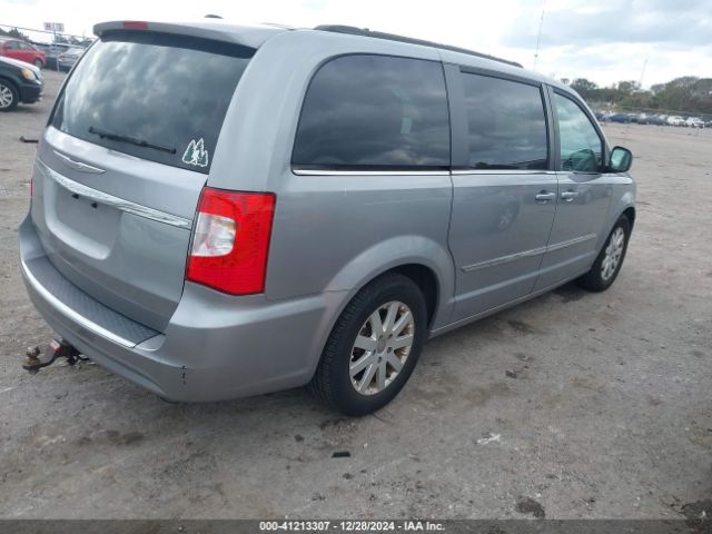 Photo 3 VIN: 2C4RC1BG7GR164487 - CHRYSLER TOWN AND COUNTRY 
