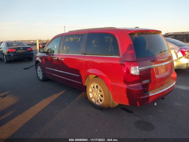 Photo 2 VIN: 2C4RC1BG7GR261818 - CHRYSLER TOWN & COUNTRY 