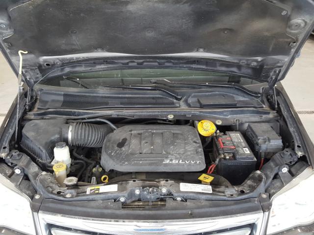 Photo 6 VIN: 2C4RC1BG7GR299355 - CHRYSLER TOWN &AMP COU 