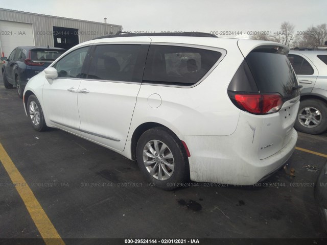 Photo 2 VIN: 2C4RC1BG7HR527467 - CHRYSLER PACIFICA 