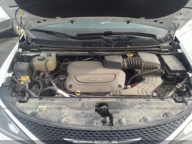 Photo 9 VIN: 2C4RC1BG7HR527467 - CHRYSLER PACIFICA 