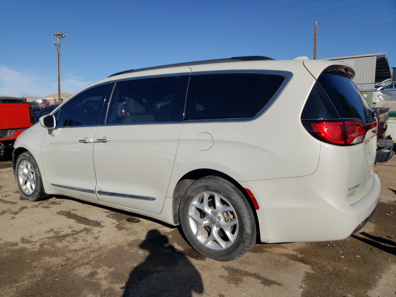 Photo 1 VIN: 2C4RC1BG7HR654123 - CHRYSLER PACIFICA 