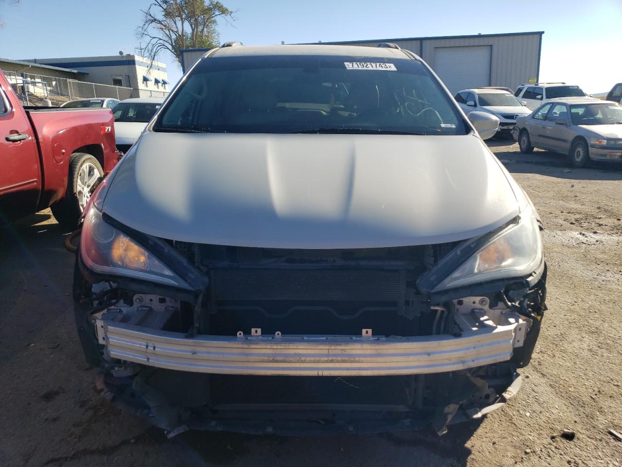 Photo 4 VIN: 2C4RC1BG7HR654123 - CHRYSLER PACIFICA 