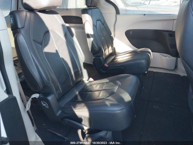 Photo 7 VIN: 2C4RC1BG7HR668393 - CHRYSLER PACIFICA 