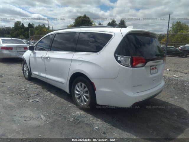 Photo 2 VIN: 2C4RC1BG7HR729757 - CHRYSLER PACIFICA 