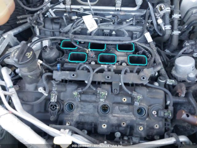 Photo 5 VIN: 2C4RC1BG7JR262149 - CHRYSLER PACIFICA 