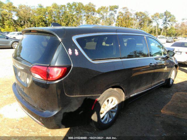 Photo 3 VIN: 2C4RC1BG7JR323015 - CHRYSLER PACIFICA 