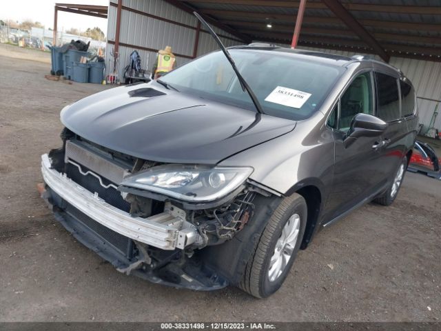 Photo 1 VIN: 2C4RC1BG7KR613191 - CHRYSLER PACIFICA 