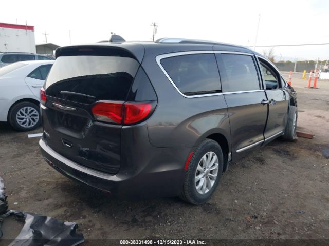 Photo 3 VIN: 2C4RC1BG7KR613191 - CHRYSLER PACIFICA 