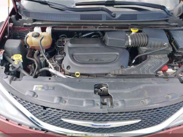 Photo 9 VIN: 2C4RC1BG7KR685542 - CHRYSLER PACIFICA 