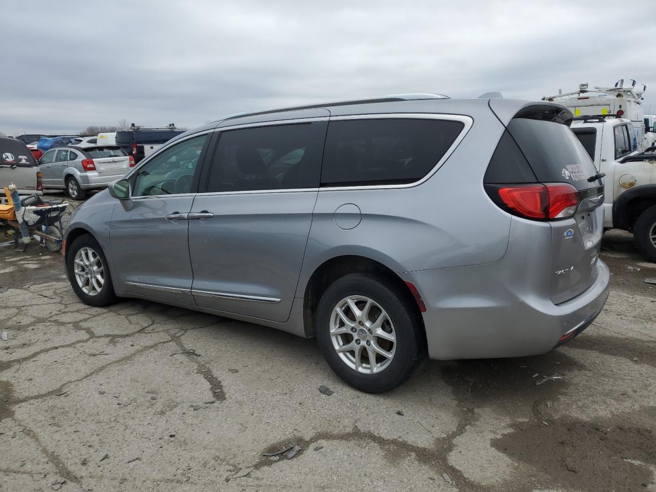 Photo 1 VIN: 2C4RC1BG7LR125618 - CHRYSLER PACIFICA 