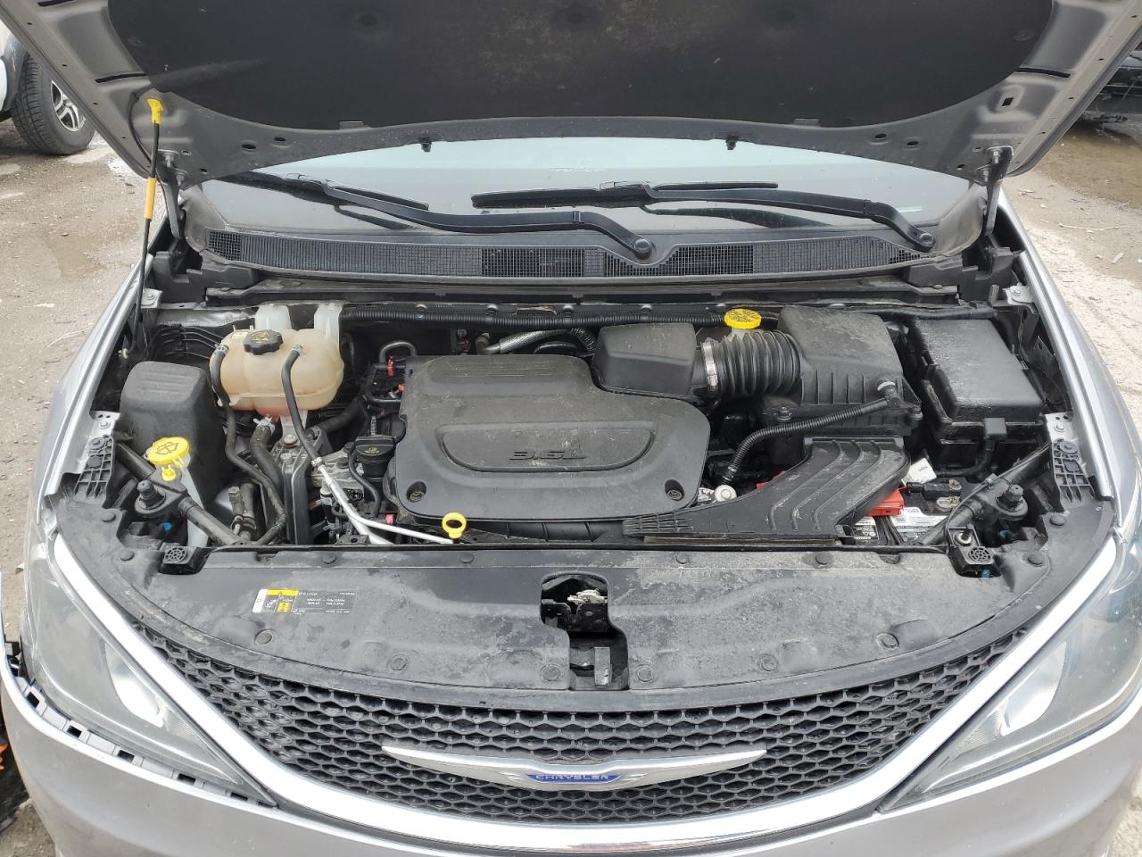 Photo 10 VIN: 2C4RC1BG7LR125618 - CHRYSLER PACIFICA 