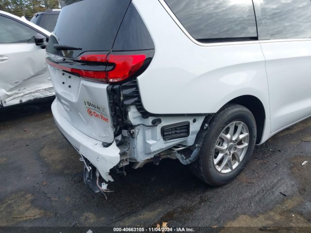 Photo 5 VIN: 2C4RC1BG7RR110366 - CHRYSLER PACIFICA 