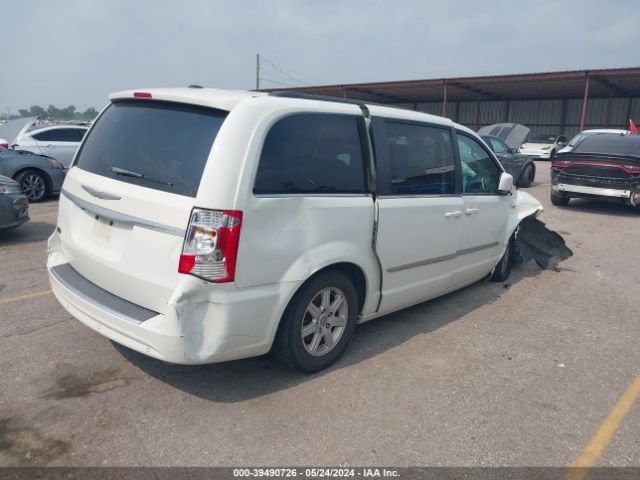 Photo 3 VIN: 2C4RC1BG8CR116443 - CHRYSLER TOWN & COUNTRY 