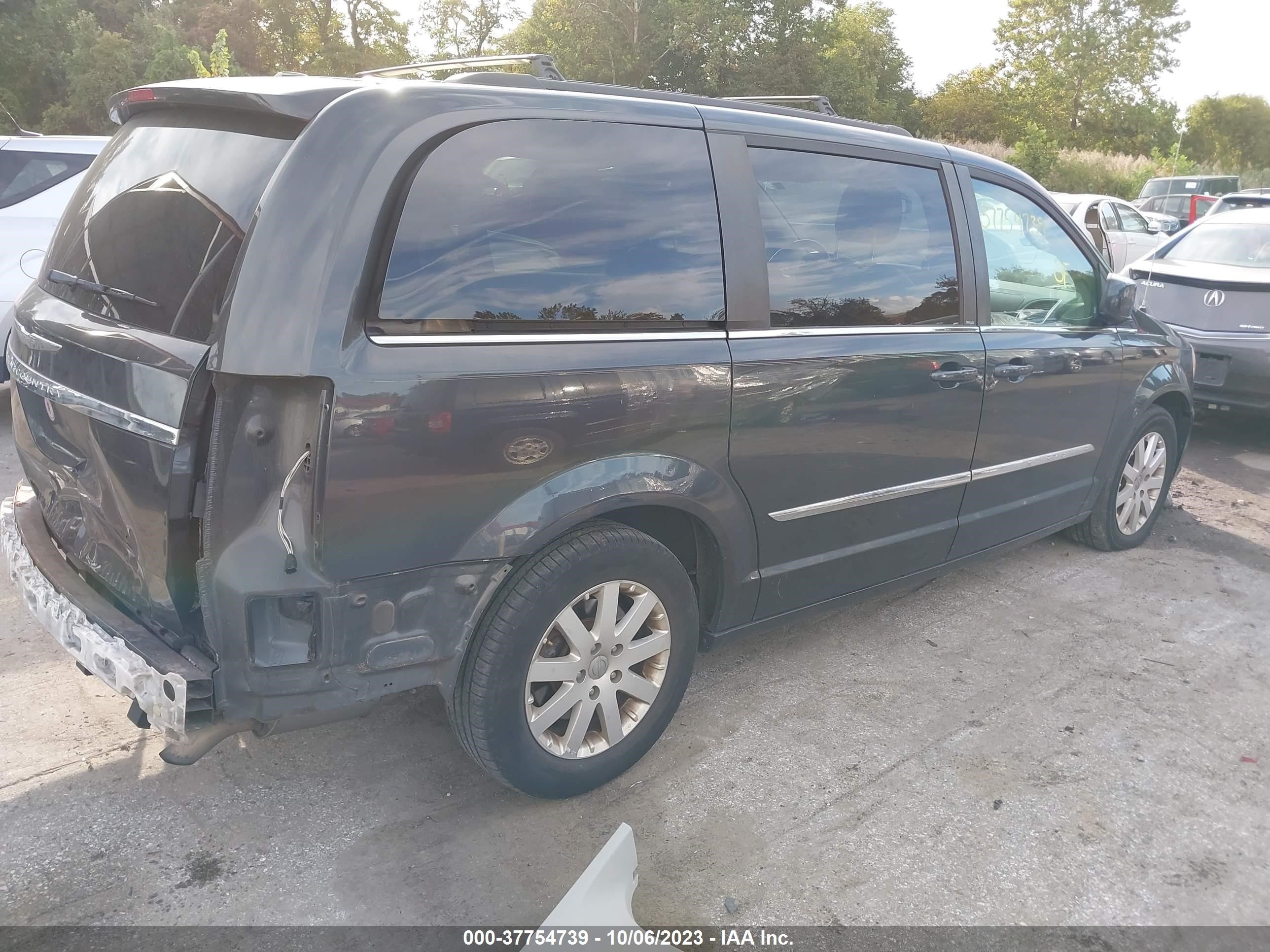 Photo 3 VIN: 2C4RC1BG8CR279030 - CHRYSLER TOWN & COUNTRY 