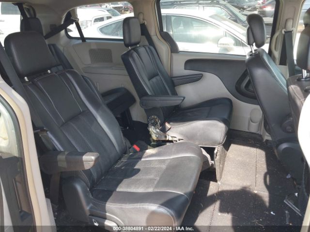 Photo 7 VIN: 2C4RC1BG8CR305965 - CHRYSLER TOWN & COUNTRY 