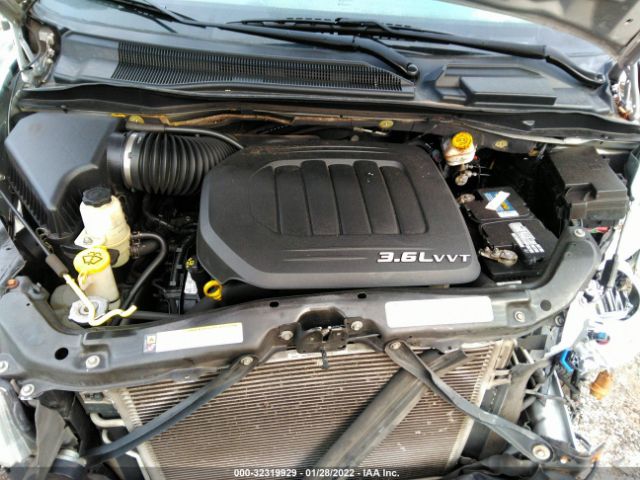 Photo 9 VIN: 2C4RC1BG8CR309014 - CHRYSLER TOWN & COUNTRY 