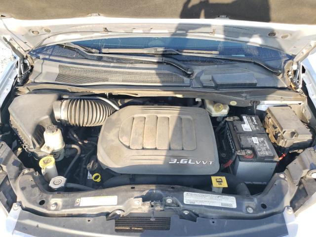 Photo 11 VIN: 2C4RC1BG8CR369052 - CHRYSLER TOWN & COU 