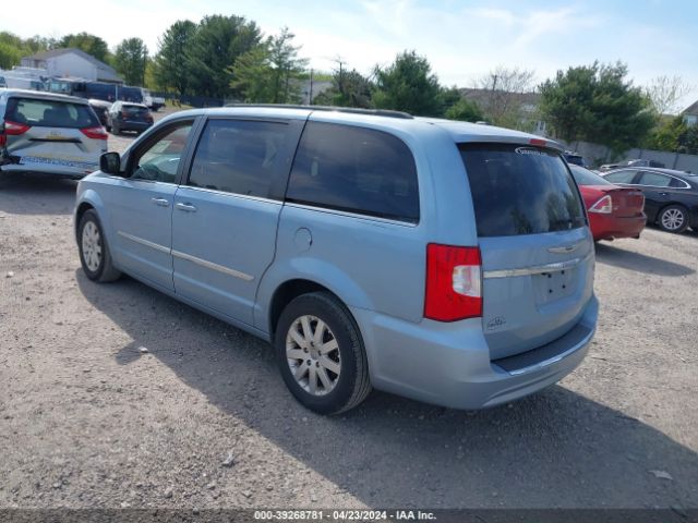 Photo 2 VIN: 2C4RC1BG8DR622985 - CHRYSLER TOWN & COUNTRY 