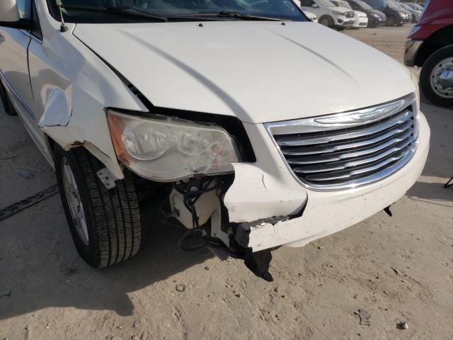 Photo 8 VIN: 2C4RC1BG8DR657882 - CHRYSLER TOWN & COU 