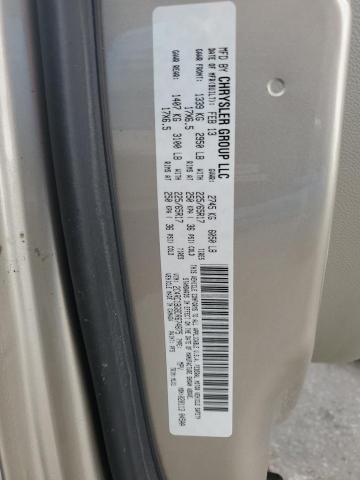 Photo 12 VIN: 2C4RC1BG8DR674875 - CHRYSLER TOWN & COU 