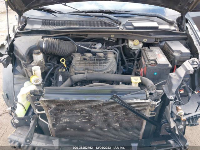 Photo 9 VIN: 2C4RC1BG8DR675654 - CHRYSLER TOWN & COUNTRY 