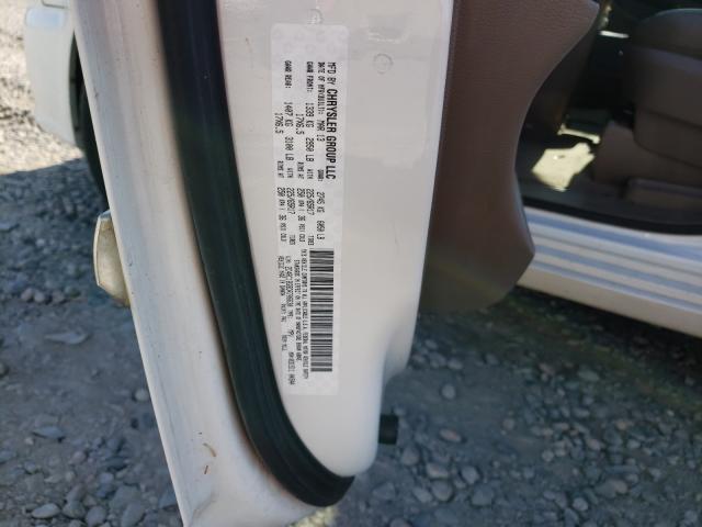 Photo 9 VIN: 2C4RC1BG8DR706630 - CHRYSLER TOWN &AMP COU 