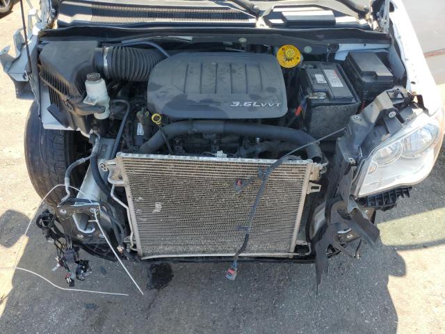 Photo 11 VIN: 2C4RC1BG8ER160784 - CHRYSLER TOWN & COU 