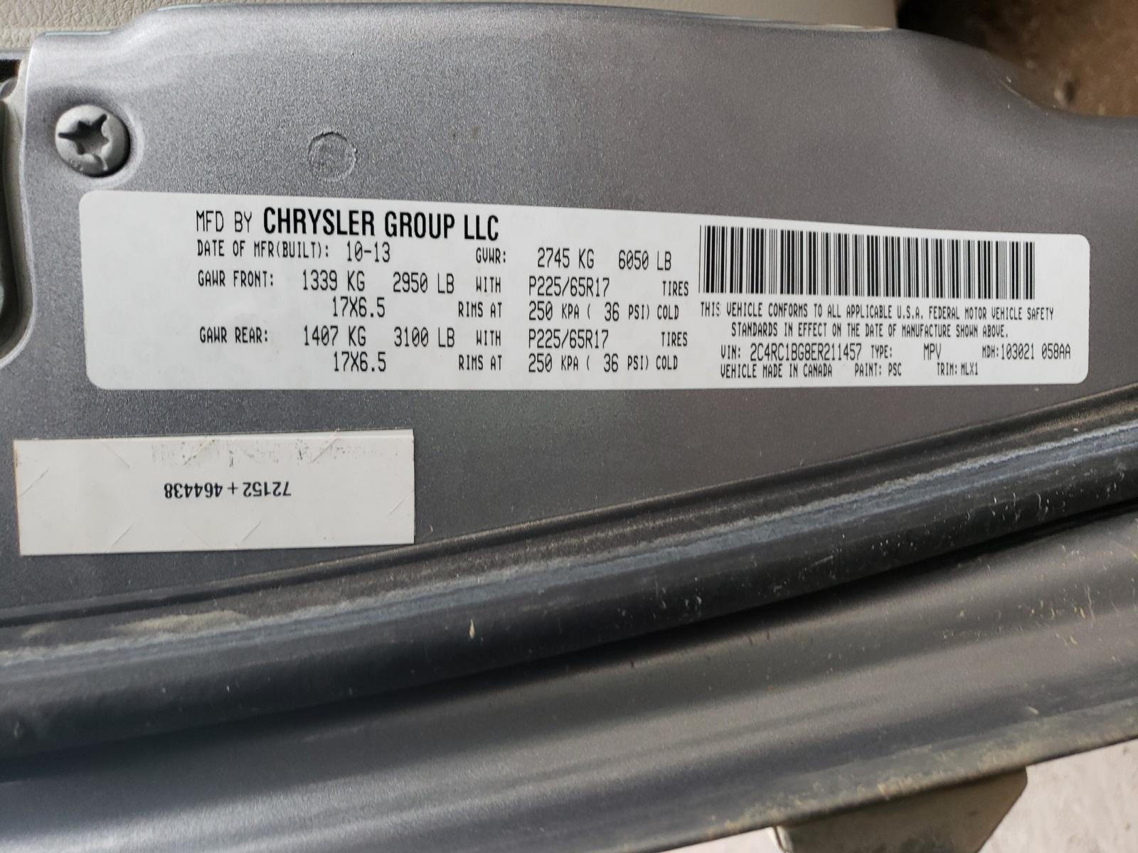 Photo 9 VIN: 2C4RC1BG8ER211457 - CHRYSLER TOWN &AMP COU 