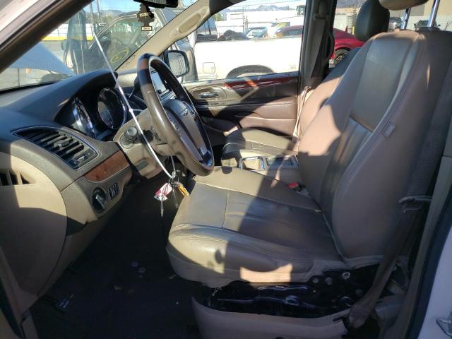 Photo 6 VIN: 2C4RC1BG8ER215850 - CHRYSLER TOWN & COU 