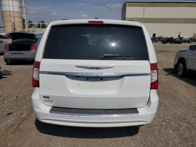 Photo 5 VIN: 2C4RC1BG8ER293657 - CHRYSLER TOWN & COU 