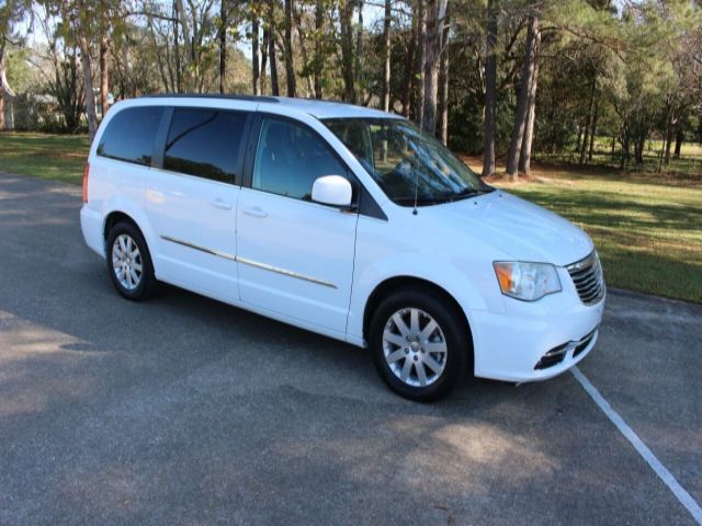 Photo 1 VIN: 2C4RC1BG8ER367692 - CHRYSLER TOWN & COUNTRY 