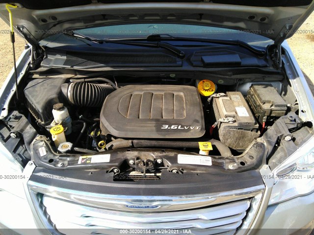 Photo 9 VIN: 2C4RC1BG8ER383830 - CHRYSLER TOWN & COUNTRY 